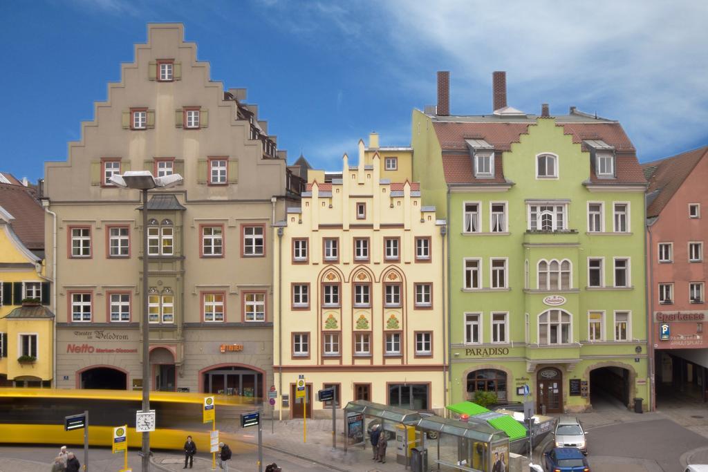 Arnulfsplatz Aparts Regensburg Exteriör bild